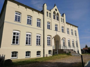 Schloss Altenhagen, Kröpelin